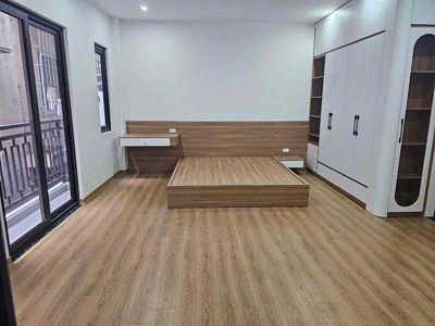Cho thuê nhà ngã tư sở 6 tầng thang máy mới 100% full đồ 18tr — ảnh 1