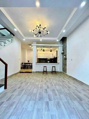 Nhà trệt lầu 2PN hẻm đường lê văn thuấn chỉ 7 triệu — ảnh 1