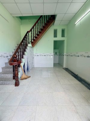 Nhà trệt lầu 2PN hẻm đường Nguyễn Việt Hồng chỉ 5 triệu — ảnh 1