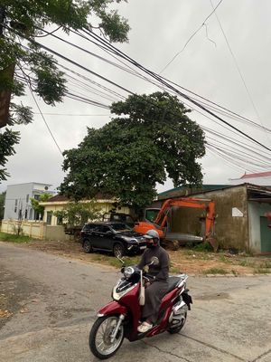 Chính chủ bán gấp lô đất 2MT đường liên xã tại thôn Quy Hậu, Lệ Thủy — ảnh 1
