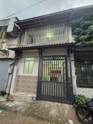 Bán nhà 1 trệt 1 lầu 40m² đường bê tông 4.5m thông, giá 780 triệu — ảnh 1