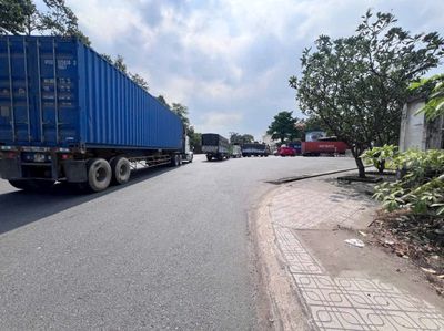 Mặt bằng 900m² – có cẩu 10 tấn – xe công 24/24 - củ chi — ảnh 1