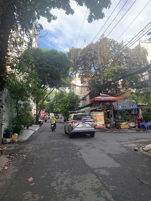 Cho thuê tòa nhà nguyên căn 700m2 – trung tâm quận 10 — ảnh 1