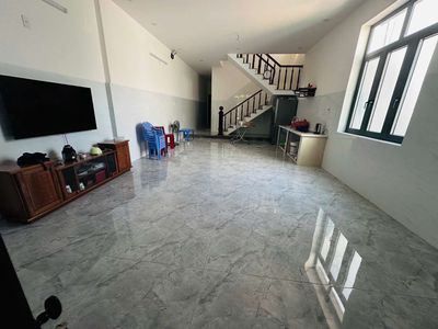 Cho thuê nhà 2 tầng đường: bùi vịnh - 3 phòng - 12tr — ảnh 1