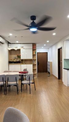 CC cho thuê vov mễ trì 2PN-2WC, full nội thất mới đẹp, sàn gỗ,view hồ — ảnh 1