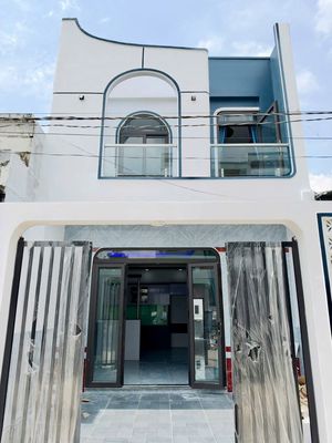 Chính chủ cần bán nhà mới xây có shr 1 trệt 1 lầu sau ubnd xã mỹ hạnh — ảnh 1
