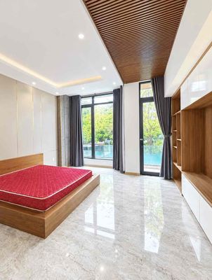 Nhà 3 tầng mới full nội thất khu Hoà Xuân- Huỳnh Ngọc Đủ — ảnh 1