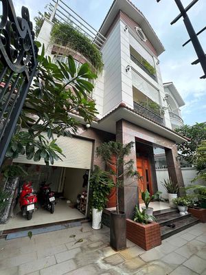 Cho thuê Biệt thự cao cấp KDC Khang Điền, DT: 356m2/40 Triệu — ảnh 1