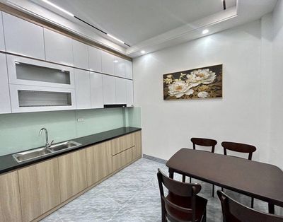 Nhà mặt phố 4 tầng đầy đủ nội thất, ô tô đỗ cửa, Hà Đông — ảnh 1