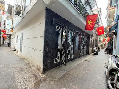 Nhà bán Lô góc Vạn Phúc, Hà Đông, ô tô gần nhà, 40m2, 4 tầng — ảnh 1