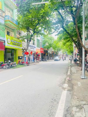 Bán nhà mặt phố Hoàng Văn Thái, 75m2 x 3 tầng, 30 tỷ — ảnh 1