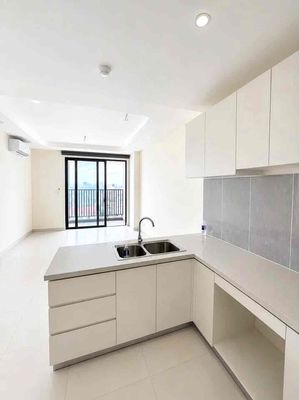 Chính chủ cho thuê căn hộ Aurora 2pn view Q1, nội thất cơ bản — ảnh 1