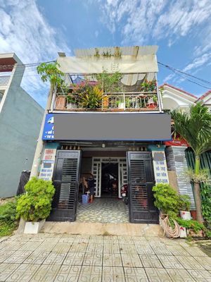 Chủ cần bán gấp Nhà trệt lầu giá Rẻ gần KDL Hố Lang Dĩ An — ảnh 1