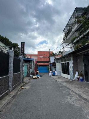 Bán 2 lô đất sát quốc lộ 1 k vào 20 m gần chợ Linh Xuân Thủ Đức — ảnh 1
