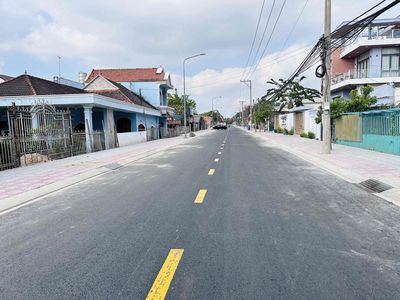 Bán đất mặt tiền rộng đẹp — ảnh 1