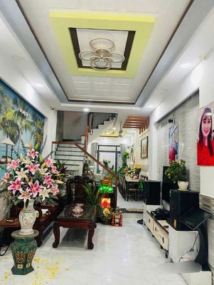 Giảm 1 tỷ cần bán nhà 4 tầng - mặt tiền lê quốc trinh -tp — ảnh 1