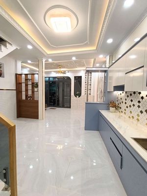Gần Coopmart Phú Lâm Q6- Nhà 3 Tầng 4PN - Hẻm Xe Hơi - 47m2 - 4Ty Xíu — ảnh 1