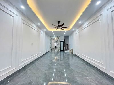 Nhà 45m² 6 tầng thang máy full nội thất gần Big C Long Biên — ảnh 1