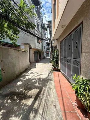 Nhà Thạch Bàn, Long Biên, 5.x tỷ, 30m2, 5 tầng, gần Aeon — ảnh 1