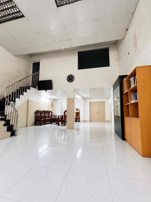 Chỉ 33 triệu/m2, 7PN, Nhà Mặt Tiền, gần THPT Lê Minh Xuân, Bình Chánh — ảnh 1