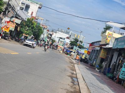 Bán đất mặt tiền Dĩ An, Bình Dương - kinh doanh sầm uất — ảnh 1