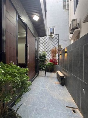 Bán nhà 5 tầng có thang máy tại Thạch Bàn, hơn 8 tỷ — ảnh 1