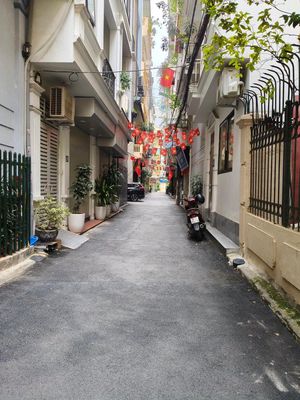 Bán nhà mặt tiền Cầu Giấy, 5 tầng, hơn 12 tỷ — ảnh 1