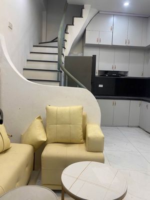 Nhà riêng Tôn Đức Thắng, Đống Đa, 4.5 tỷ, 4 tầng — ảnh 1