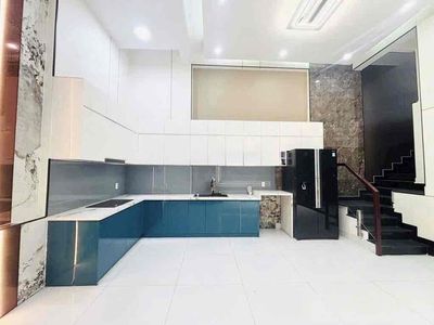 Nhà 5 PHÒNG NGủ 6x12 tô hiến thành — ảnh 1
