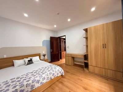 Cho thuê căn hộ có ban công đường Núi Thành, Hải Châu, Đà Nẵng - 5.5tr — ảnh 1