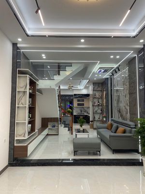 Phá sản bán tháo nhà, giá 2tỷ03. 1T- 2L đường Nguyễn Du DT 64m2 — ảnh 1