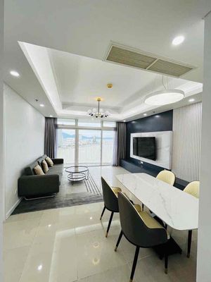 Cho thuê căn hộ AZURA 2PN tầng cao view sông, ngay cầu sông Hàn — ảnh 1