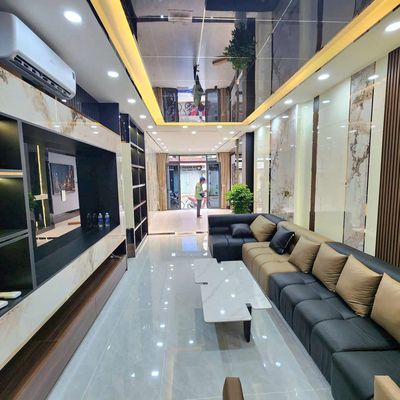 Nhà mới 4 lầu 6pn full nội thất, có thang máy — ảnh 1