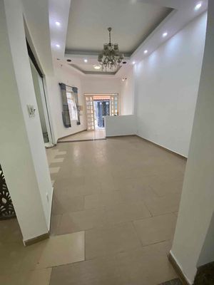 Nhỉnh 4 tỷ - chưa tới 60 triêu/m2 nhà 3 tầng chiến lược giáp tên lửa — ảnh 1