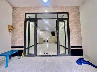 Cho thuê nhà lầu 2pn kdc hồng loan đối diện bến xe — ảnh 1
