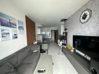 Chung cư Hoa Sen đường Lạc Long Quân quận 11, 2 phòng ngủ cần bán — ảnh 1
