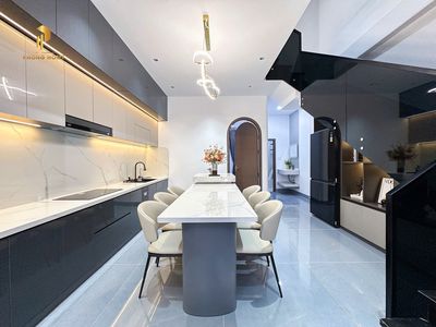 Bán nhà mặt tiền đường 7m5 cồn dầu 18,hòa xuân full nội thất — ảnh 1