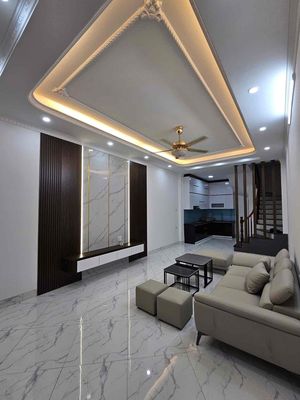 Bán nhà Trương Định 40m- cách bãi xe tô 30m ,bán kính 500m đủ tiện ich — ảnh 1