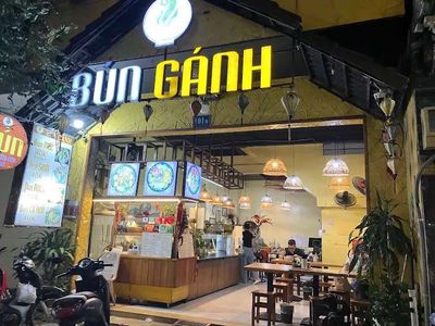  Cho thuê nhà mặt tiền nguyễn thái bình - q. tân bình — ảnh 1