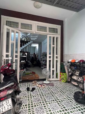 Cho Thuê Nhà Nguyên Căn Ngay Chợ Cầu Đồng , Quận 12 — ảnh 1