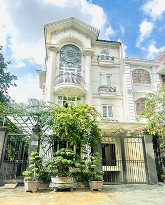 Biệt thự văn phòng 12x20 hầm 4 lầu 10 phòng + kho 70m2- giá 80 triệu — ảnh 1