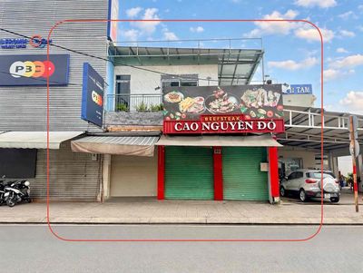 Mặt tiền - ngay luỹ bán bích (8.6x20m) (172m2) bán gấp — ảnh 1