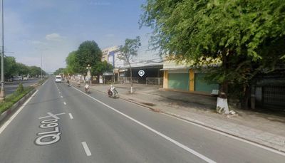Cho thuê đất 2 mặt tiền quốc lộ 60 sát bên Điện Máy Chợ Lớn — ảnh 1