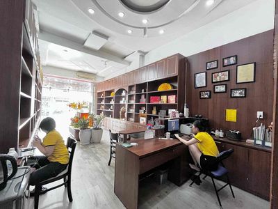 Nhà Mặt Tiền 4x20m, 5Lầu, Thang Máy, Phan Đình Phùng, P2, Phú Nhuận — ảnh 1