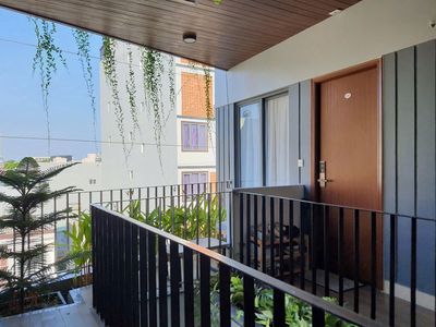 Cho thuê căn hộ 1 phòng ngủ, 50m2, ban công rộng, tầng 4, hướng biển — ảnh 1