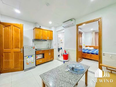 CH 1PN Ban công cửa sổ Full NT_thang máy_nhà xe rộng ngay trung tâm Q4 — ảnh 1