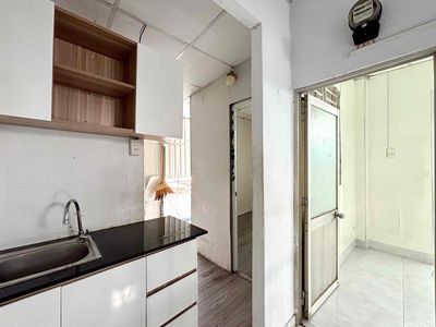 2pn trống phù hợp khách có nt sẵn_ngã 4 phú nhuận — ảnh 1