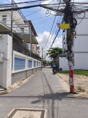 Bán đất đường 6 Long Trường 100m2 hẻm ô tô full thổ cư — ảnh 1