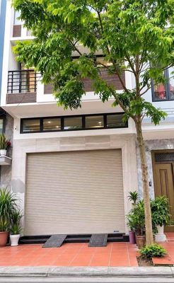 Cho thuê nhà 5 tầng Liền Kề Dương Nội, 15 triệu/tháng — ảnh 1