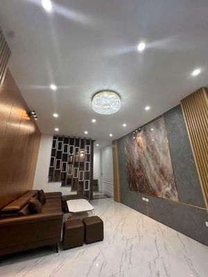Cho thuê nhà 6 tầng thang máy Trần Phú, Văn Quán, 50m2, 25tr/th — ảnh 1